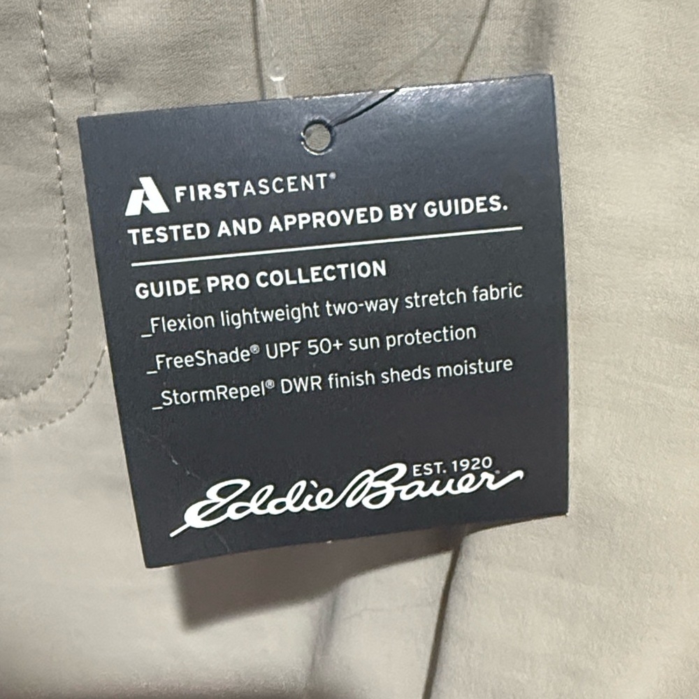 NWT Eddie Bauer Light Khaki Guide Capri Pants Size 4 - Picture 7 of 9